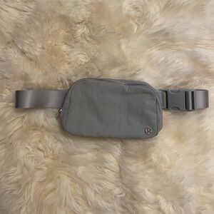LuLuLemon - Everywhere Belt Bag